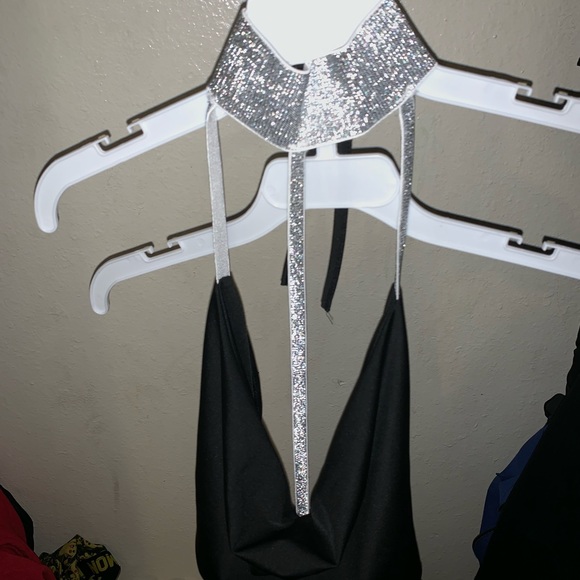 Cute dress! Sparkle wrap neck sparkle thigh - Picture 3 of 10